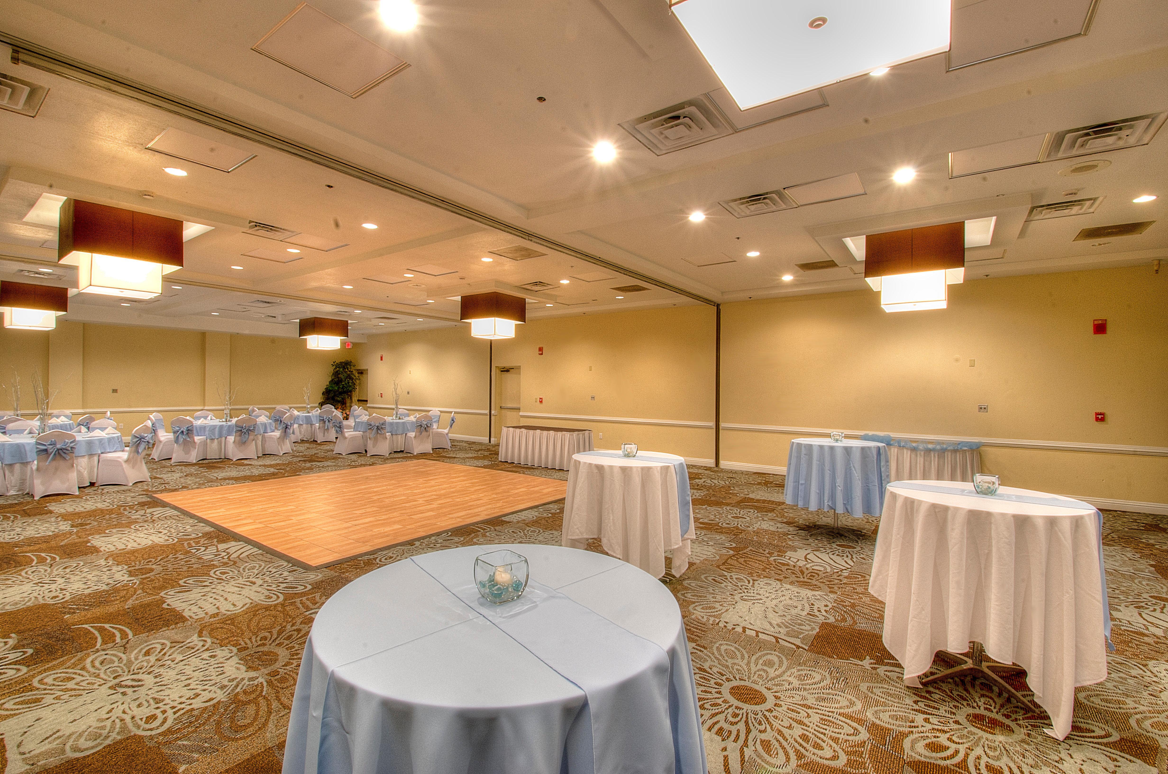 Holiday Inn Orlando East-Ucf Area By Ihg Alafaya Exterior photo