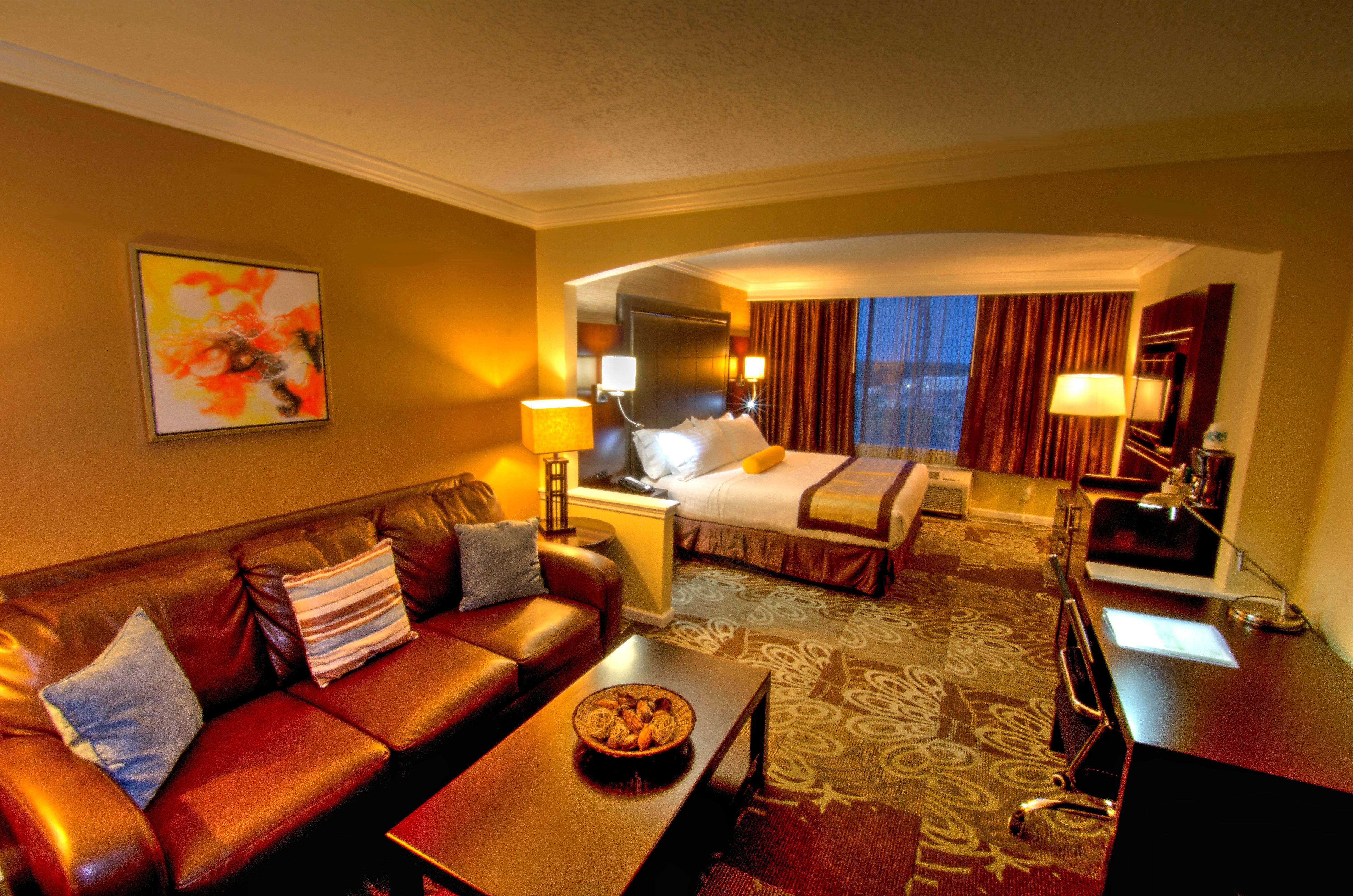Holiday Inn Orlando East-Ucf Area By Ihg Alafaya Exterior photo