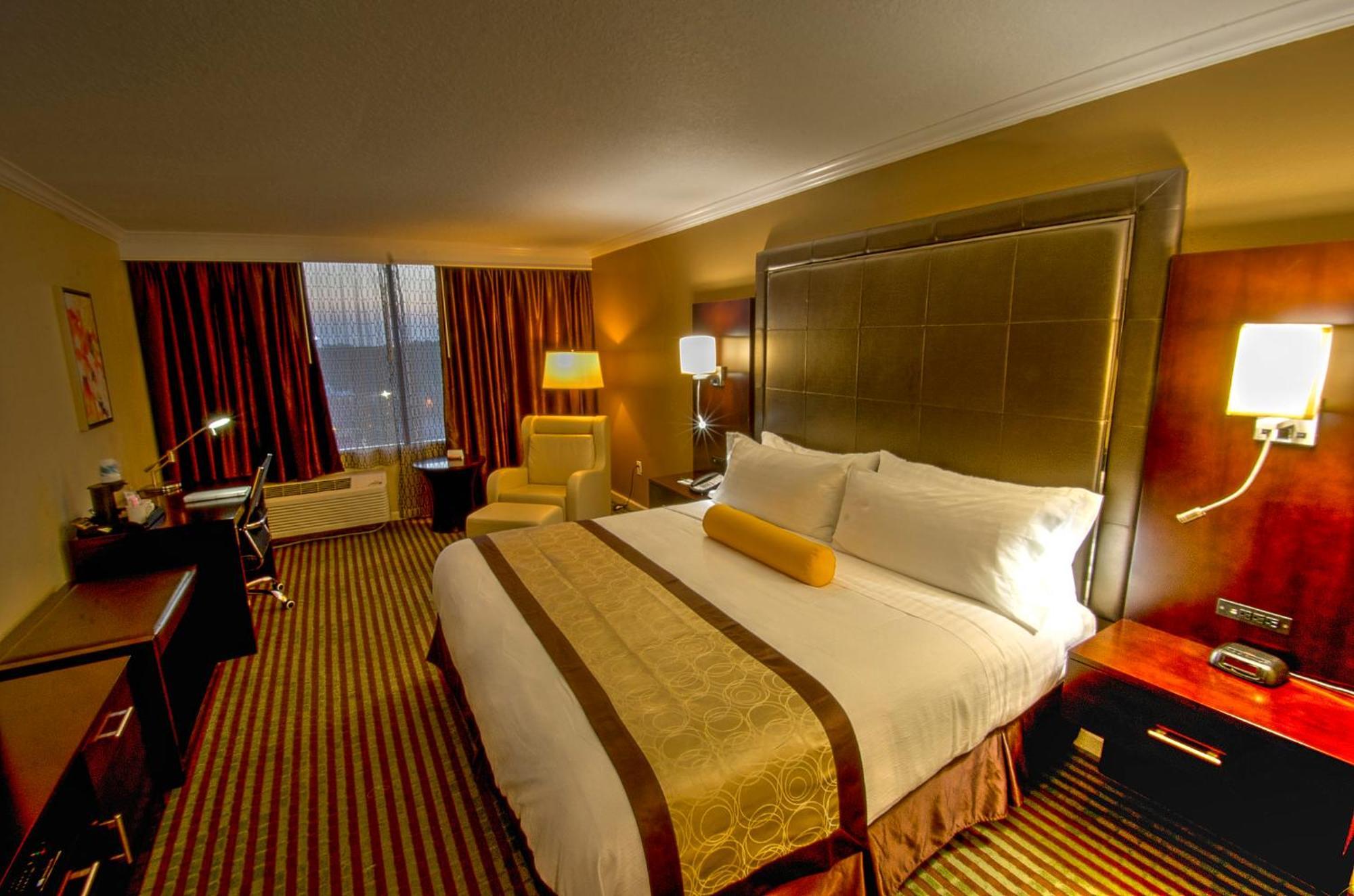 Holiday Inn Orlando East-Ucf Area By Ihg Alafaya Exterior photo