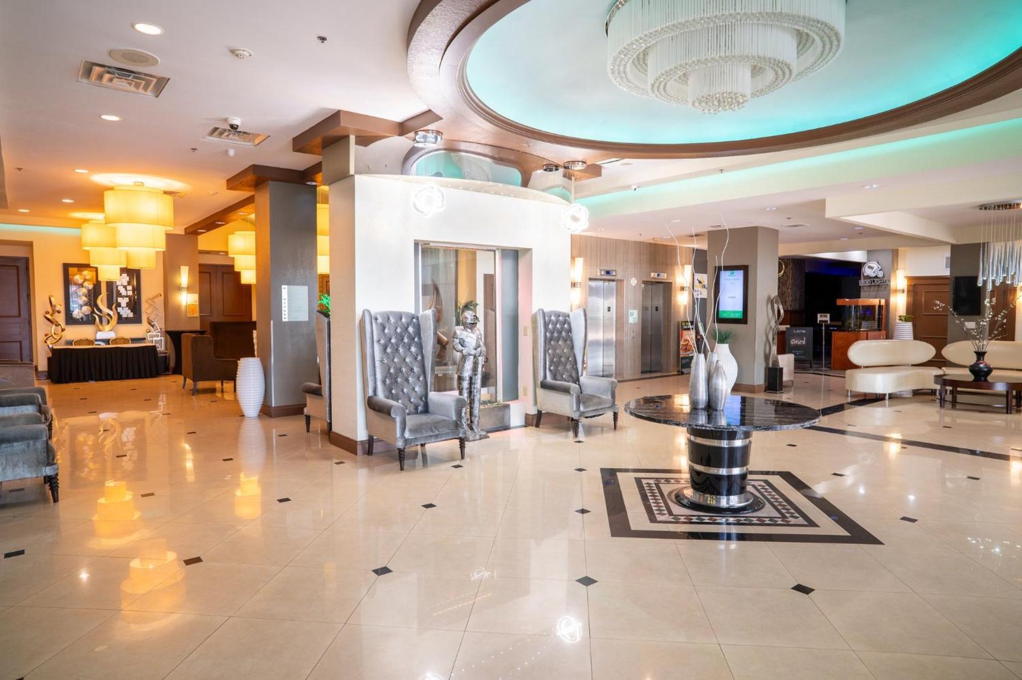 Holiday Inn Orlando East-Ucf Area By Ihg Alafaya Exterior photo