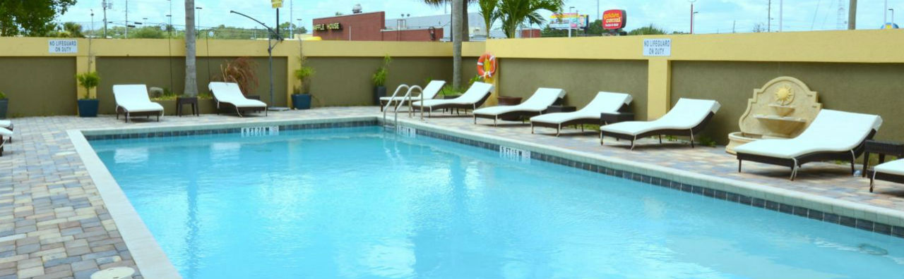 Holiday Inn Orlando East-Ucf Area By Ihg Alafaya Exterior photo